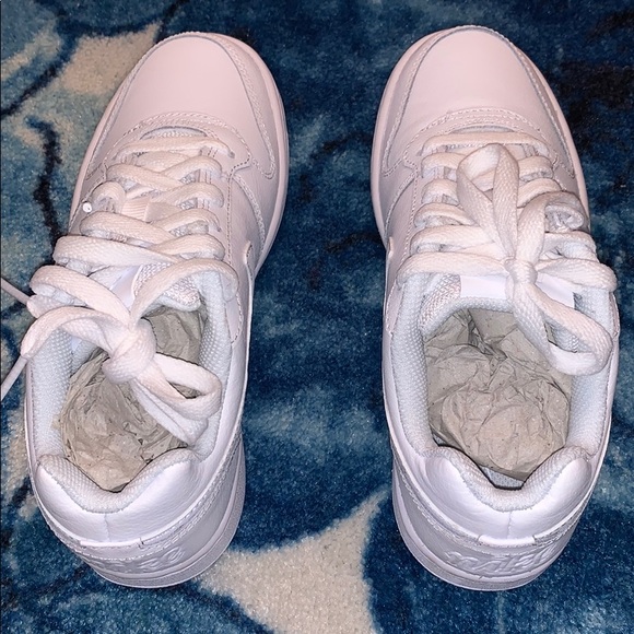 Nike Ebernon Low White Shoes New In Box - Picture 6 of 6
